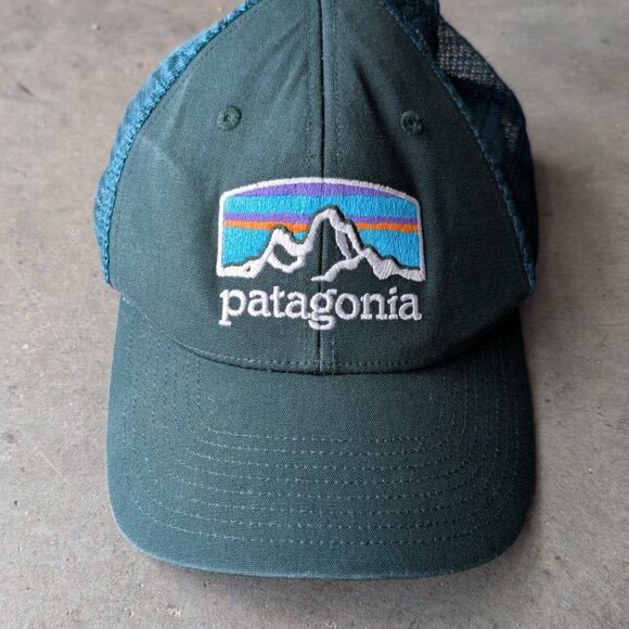 Patagonia Green Mesh P-6 Logo Snapback Trucker Hat one size unisex - Picture 3 of 11